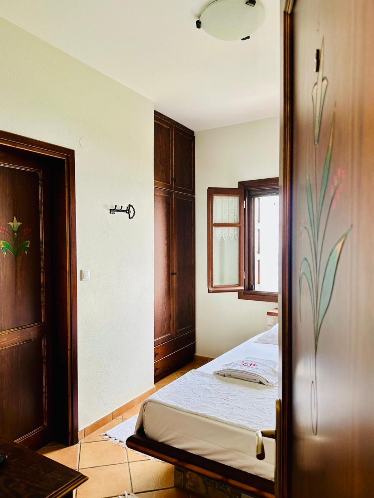 Stilvi Otel Tsagkarada Dış mekan fotoğraf
